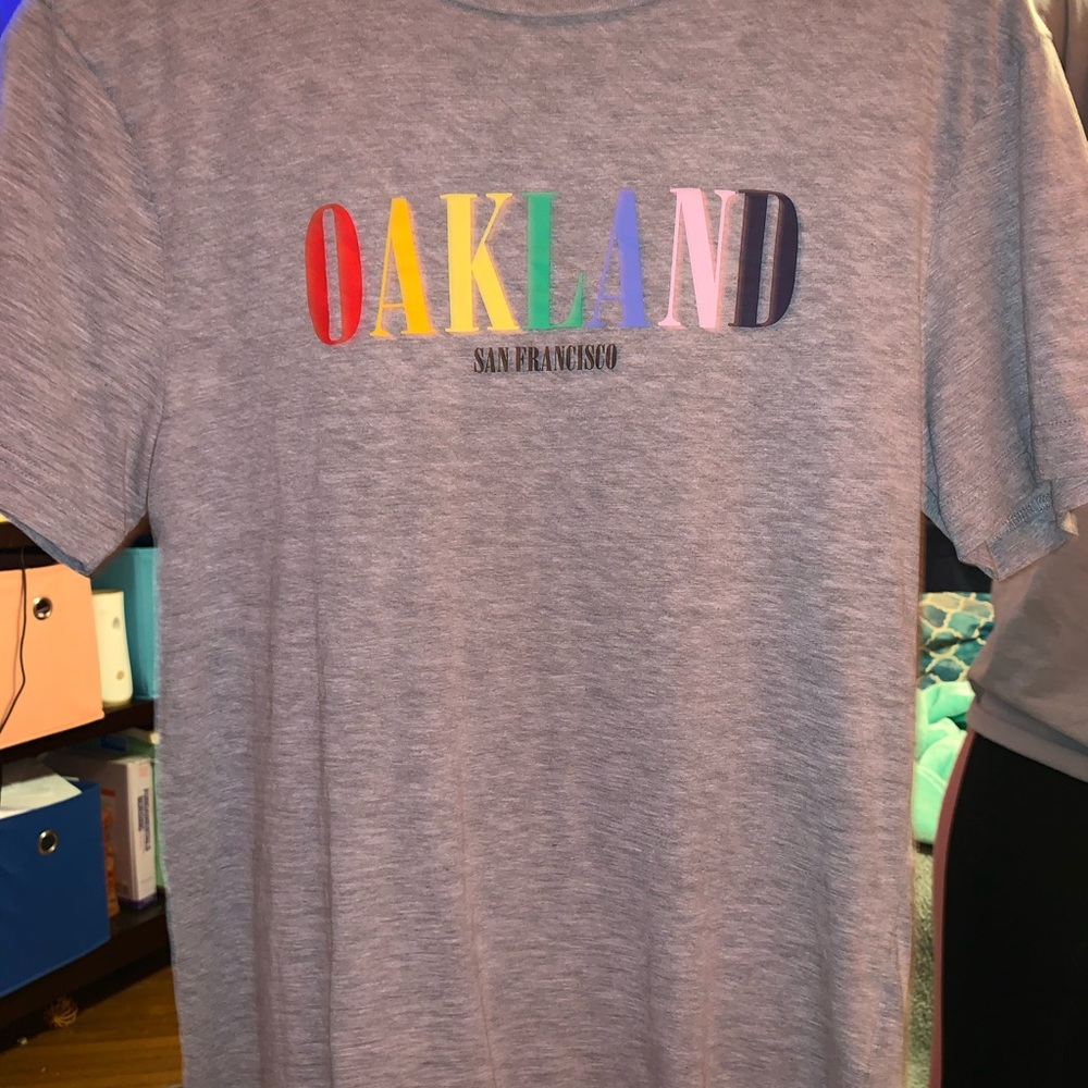 Oakland Tee